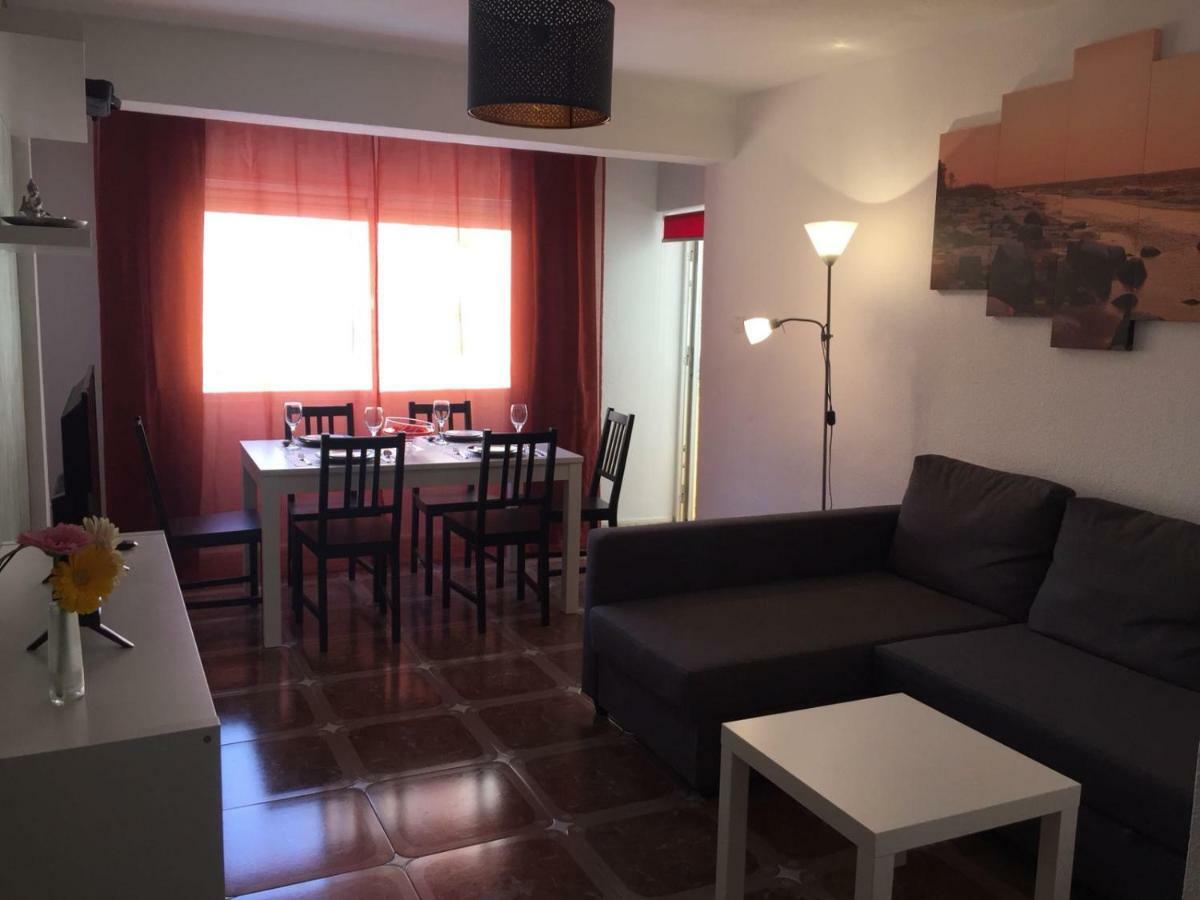Apartamento Angelinma Apartment Malaga Luaran gambar