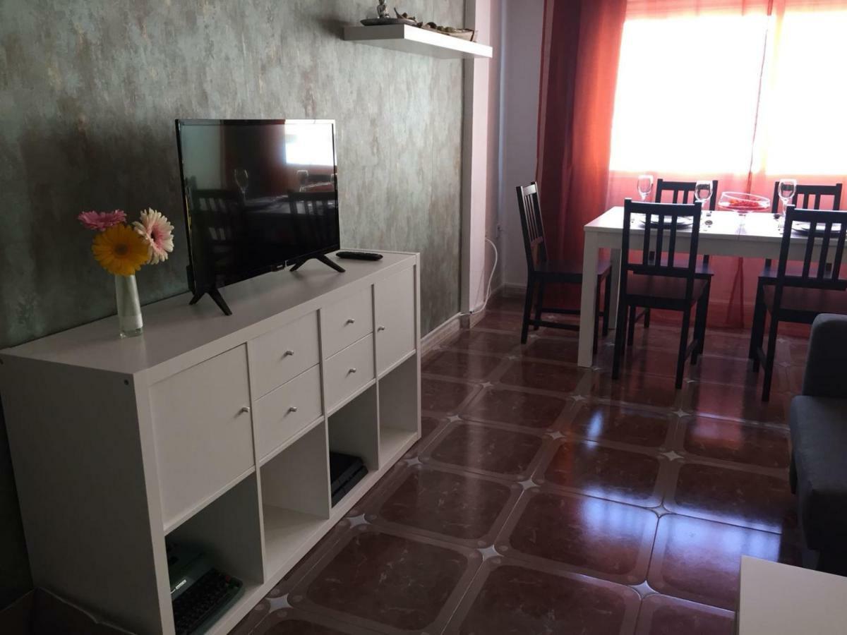 Apartamento Angelinma Apartment Malaga Luaran gambar